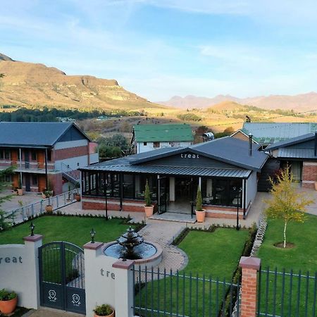 Апартаменти Clarens Retreat Екстер'єр фото