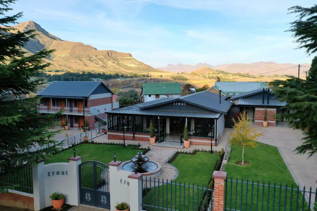 Апартаменти Clarens Retreat Екстер'єр фото